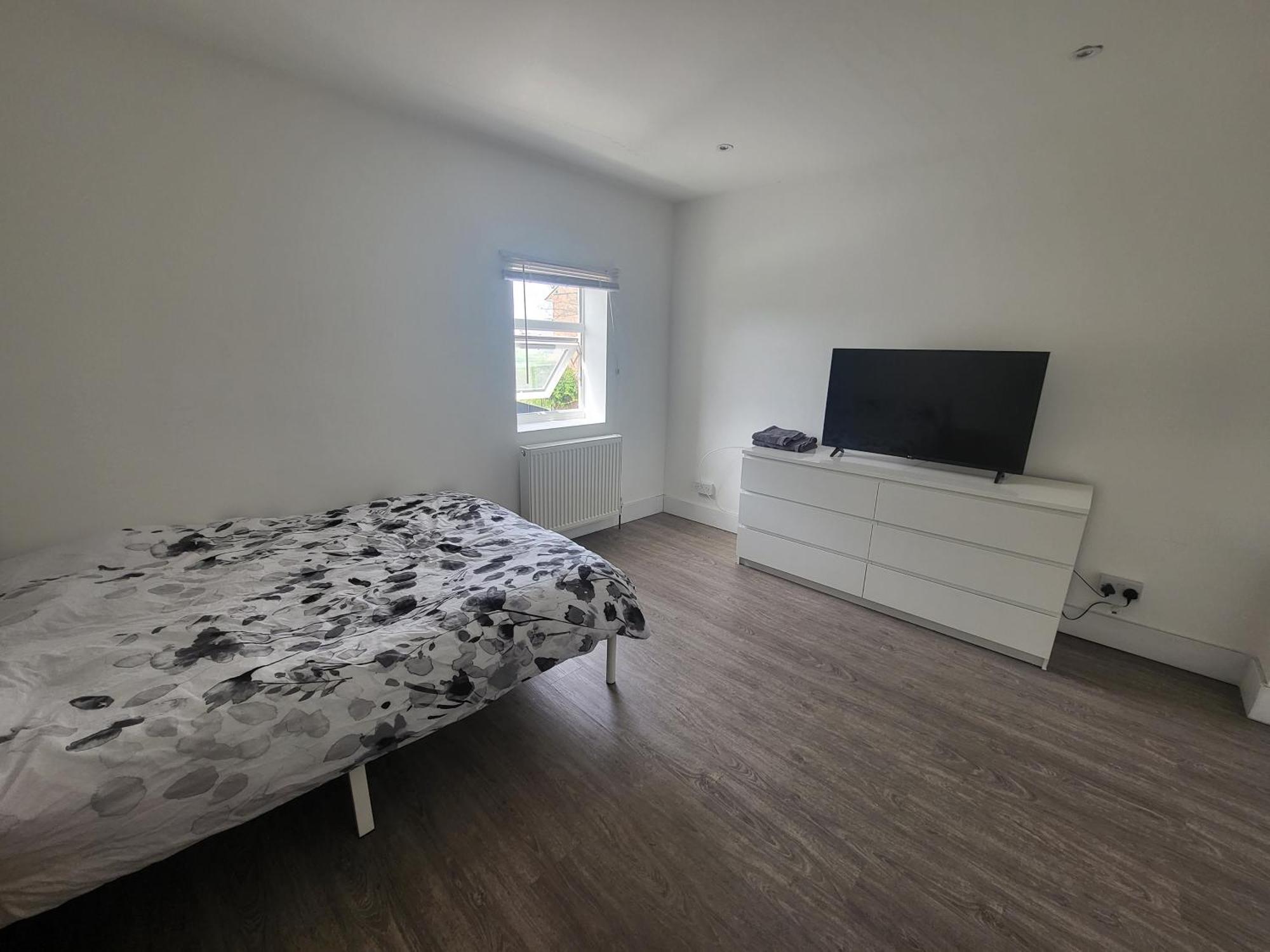 Private Room Near Central Ideal For City Explorers Лондон Экстерьер фото